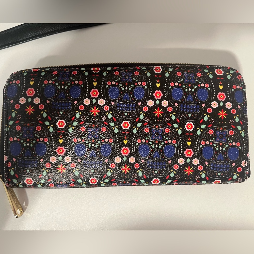 Loungefly Black and Blue Floral Skull Satchel & Wallet Set - Picture 5 of 14